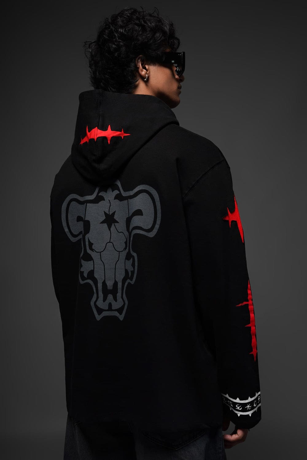 givawibe Night Shade Hoodie – Premium Streetwear Pullover for Men & Women