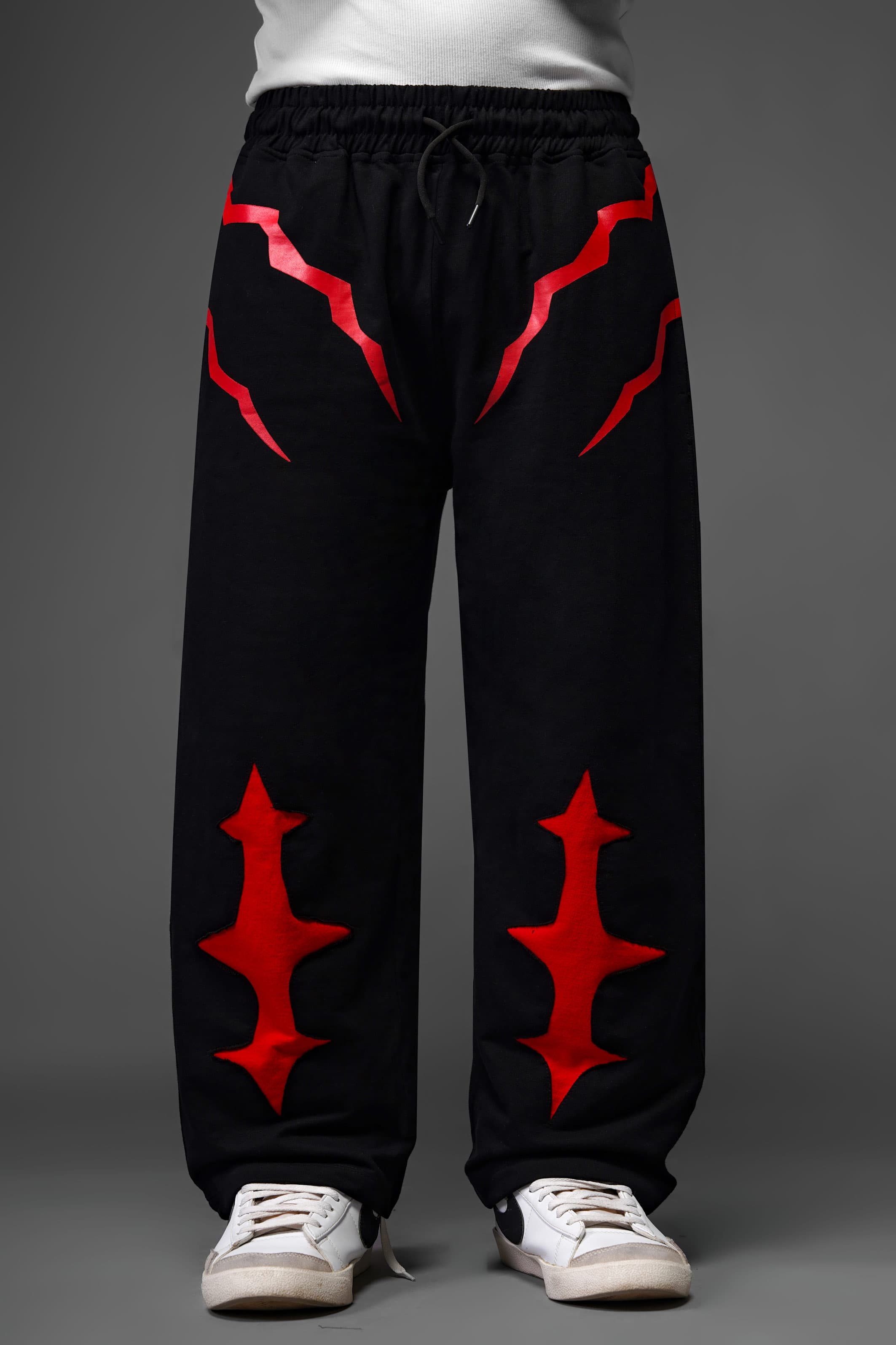 givawibe Modern Track Pants – Minimal Streetwear Joggers with Contemporary Fit