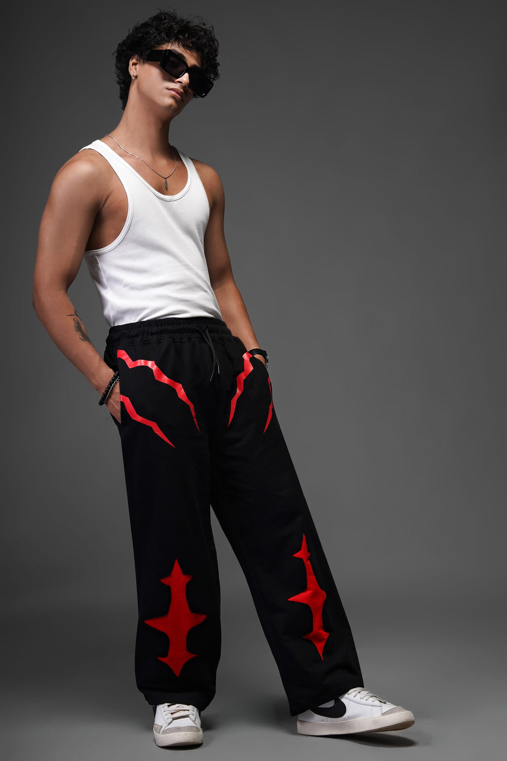 givawibe Modern Track Pants – Minimal Streetwear Joggers with Contemporary Fit